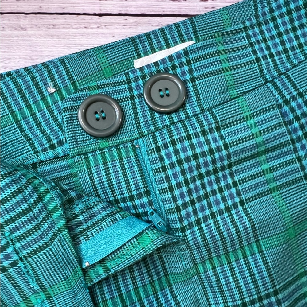 Plaid School Girl Skirt - Picture 3 of 7